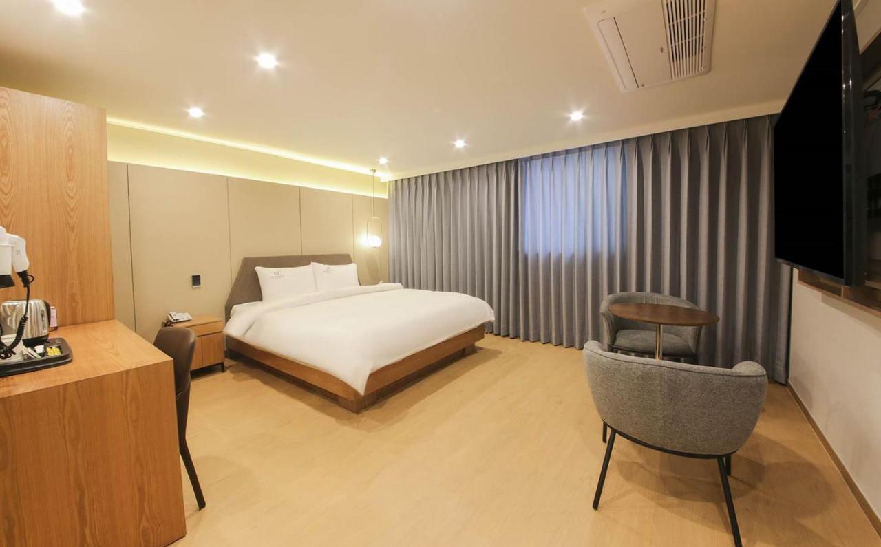 H Avenue Hotel In Gyeongju Exterior foto