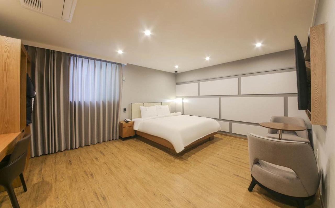 H Avenue Hotel In Gyeongju Exterior foto