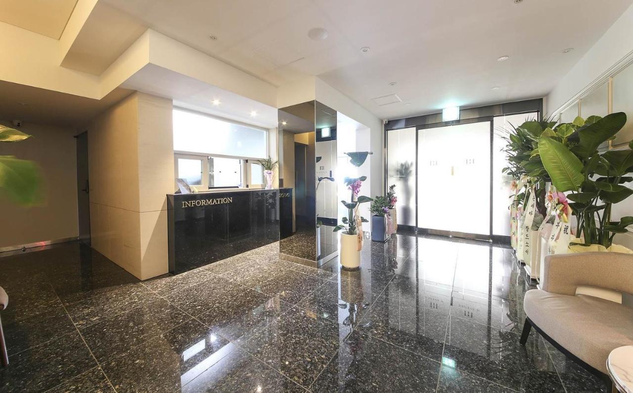 H Avenue Hotel In Gyeongju Exterior foto