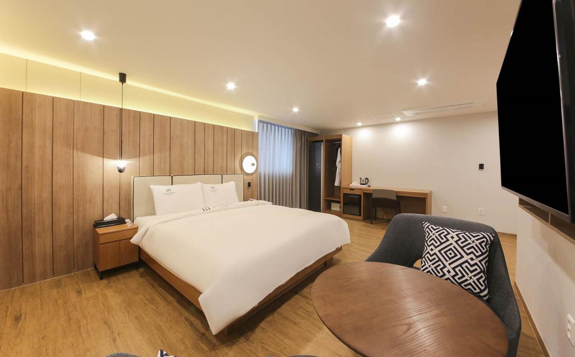 H Avenue Hotel In Gyeongju Exterior foto
